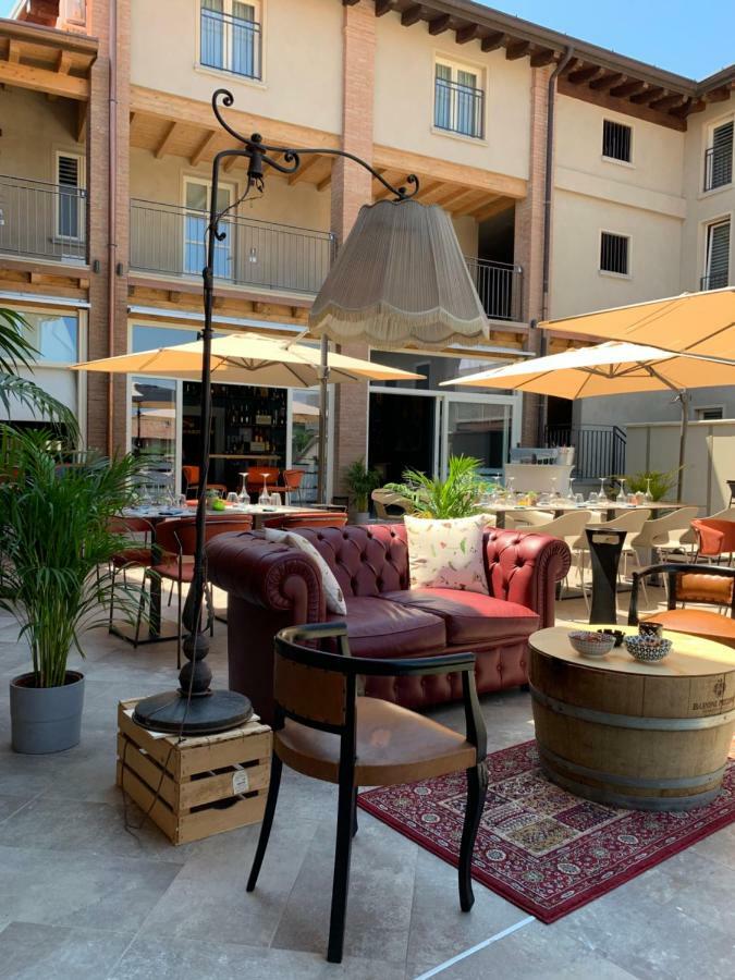 Hill Colle - Camere & Bistrot Эрбуско Экстерьер фото
